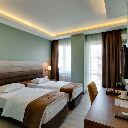 City Hotel Batumi Kültér fotó