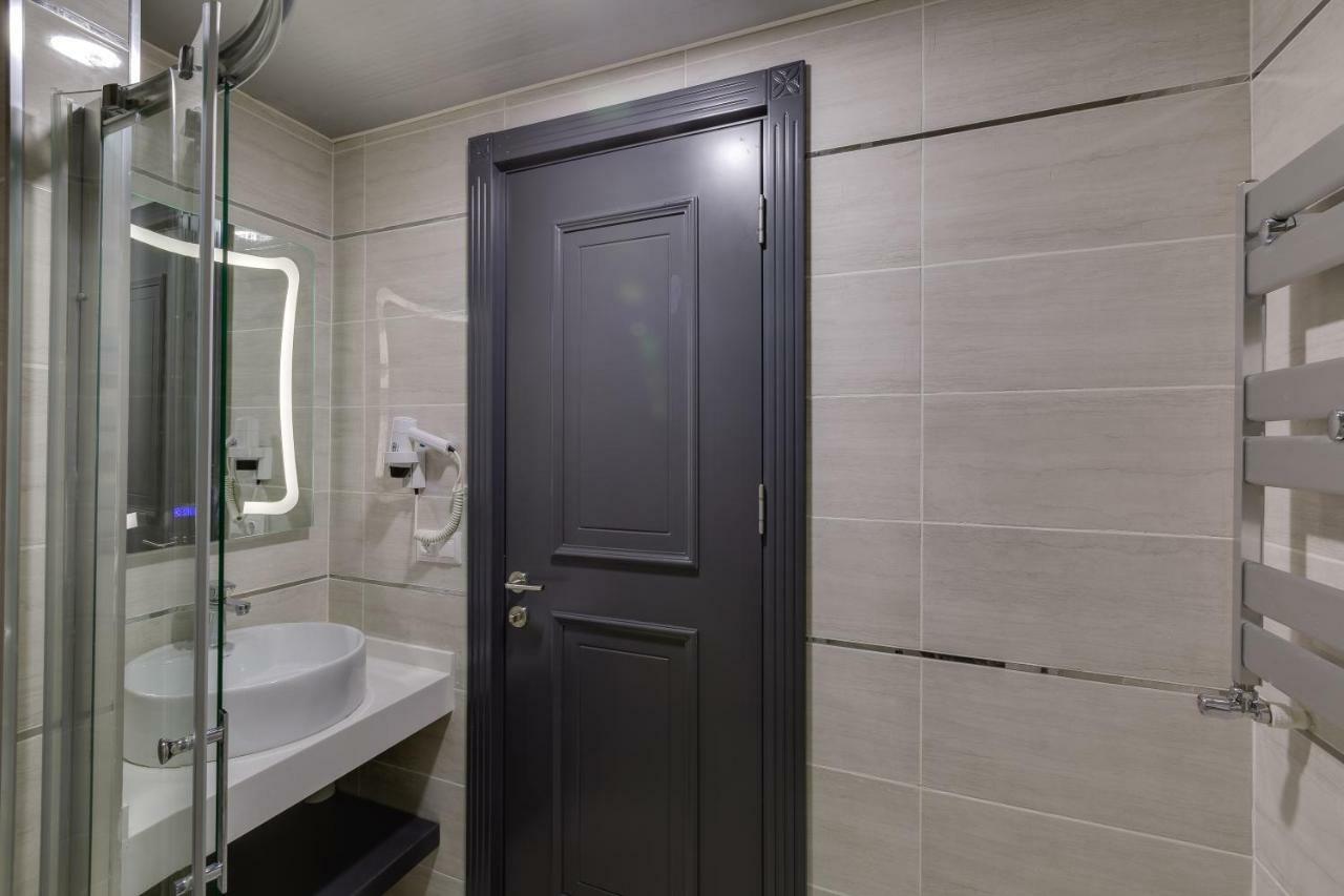 City Hotel Batumi Kültér fotó