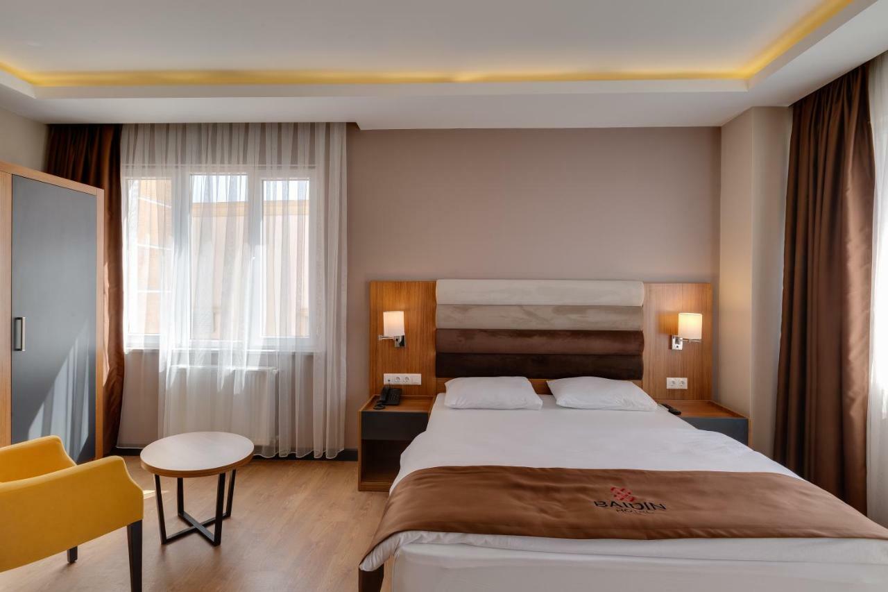 City Hotel Batumi Kültér fotó